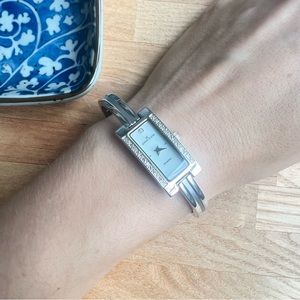 Anne klein ladies genuine diamond silver tone bracelet dress watch NEW BATTERY